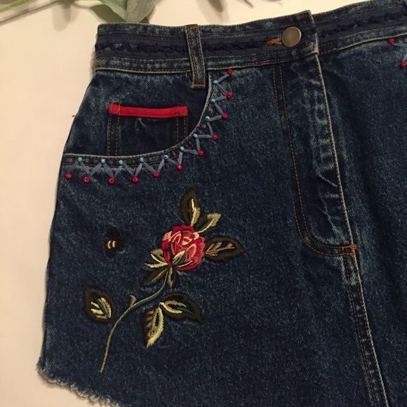 Together • Vintage Embroidered Denim Skirt - Picture 2 of 7